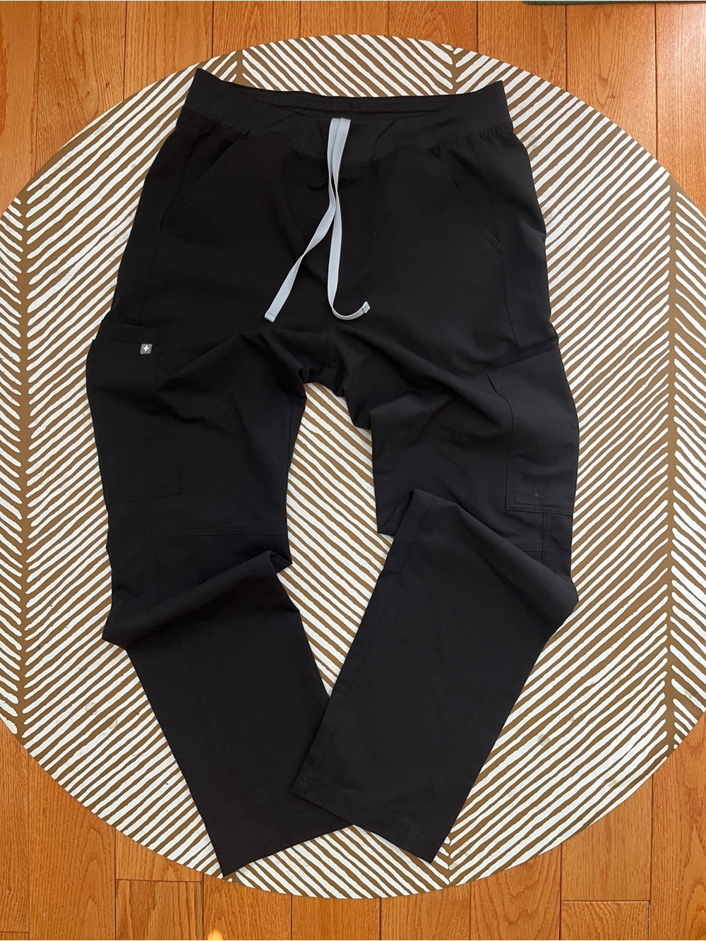 FIGS Axim Scrub Pants (M)